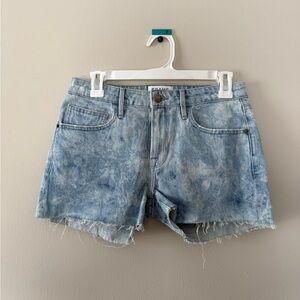 FRAME le grand garcon shorts cloud